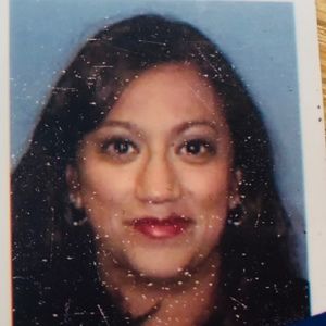 Meet your Posher, Aparna